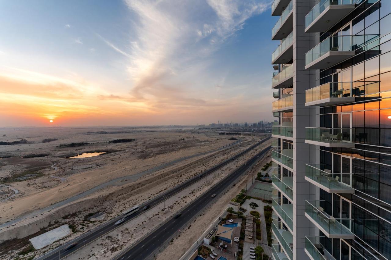 Radisson Dubai Damac Hills酒店 外观 照片