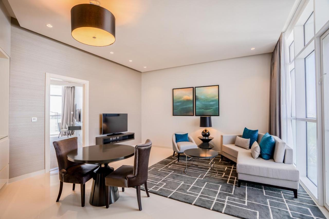 Radisson Dubai Damac Hills酒店 外观 照片