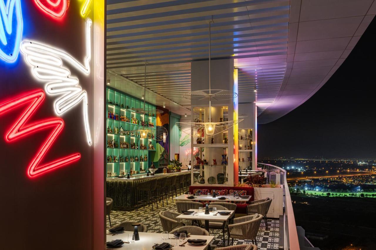 Radisson Dubai Damac Hills酒店 外观 照片