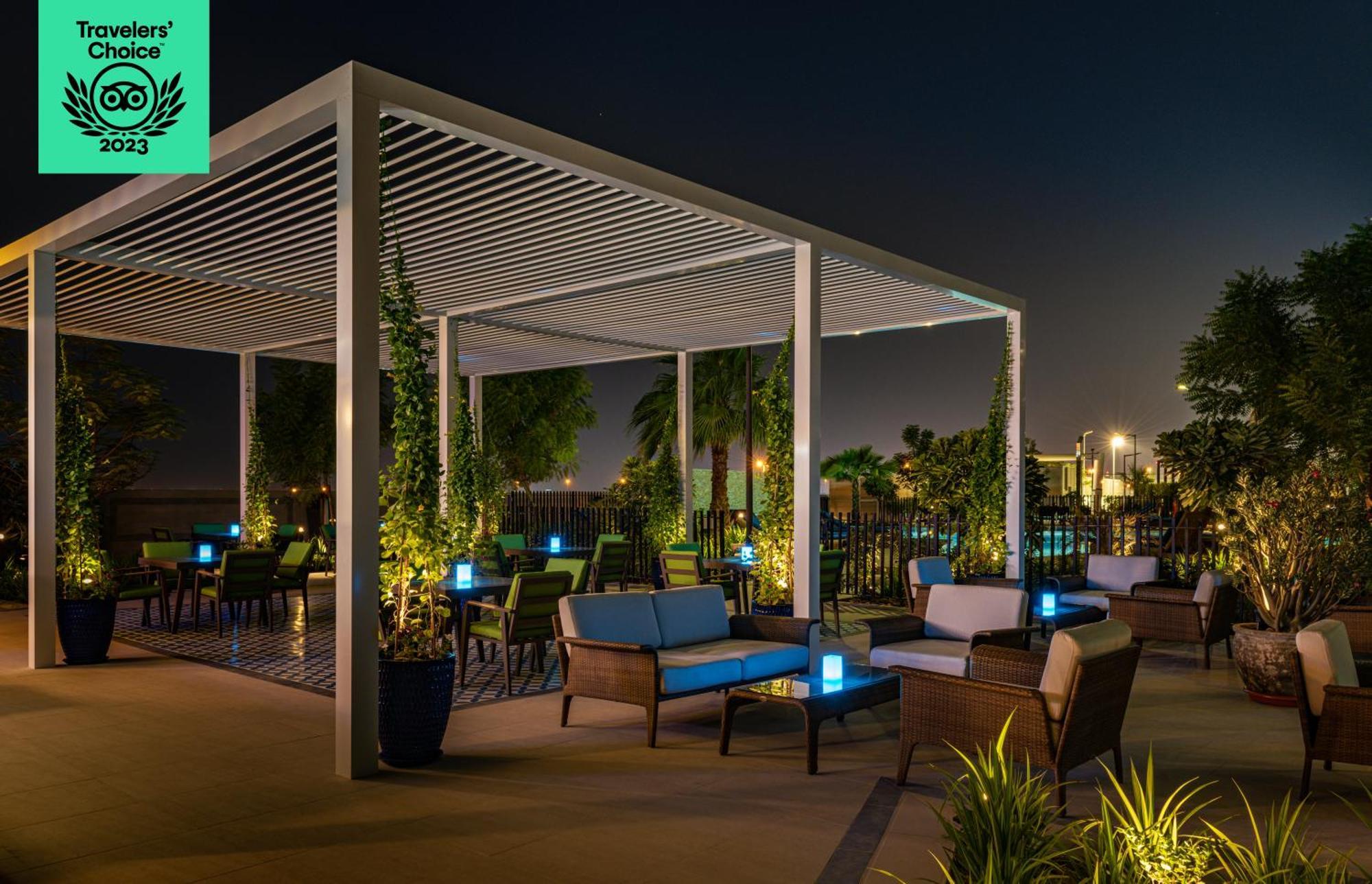 Radisson Dubai Damac Hills酒店 外观 照片